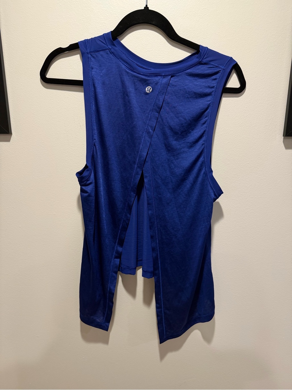 Lululemon Open Back Tank Top - Picture 2 of 3